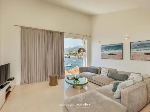 Prodaja, kuća, 321m², Pržno, Budva - image 27