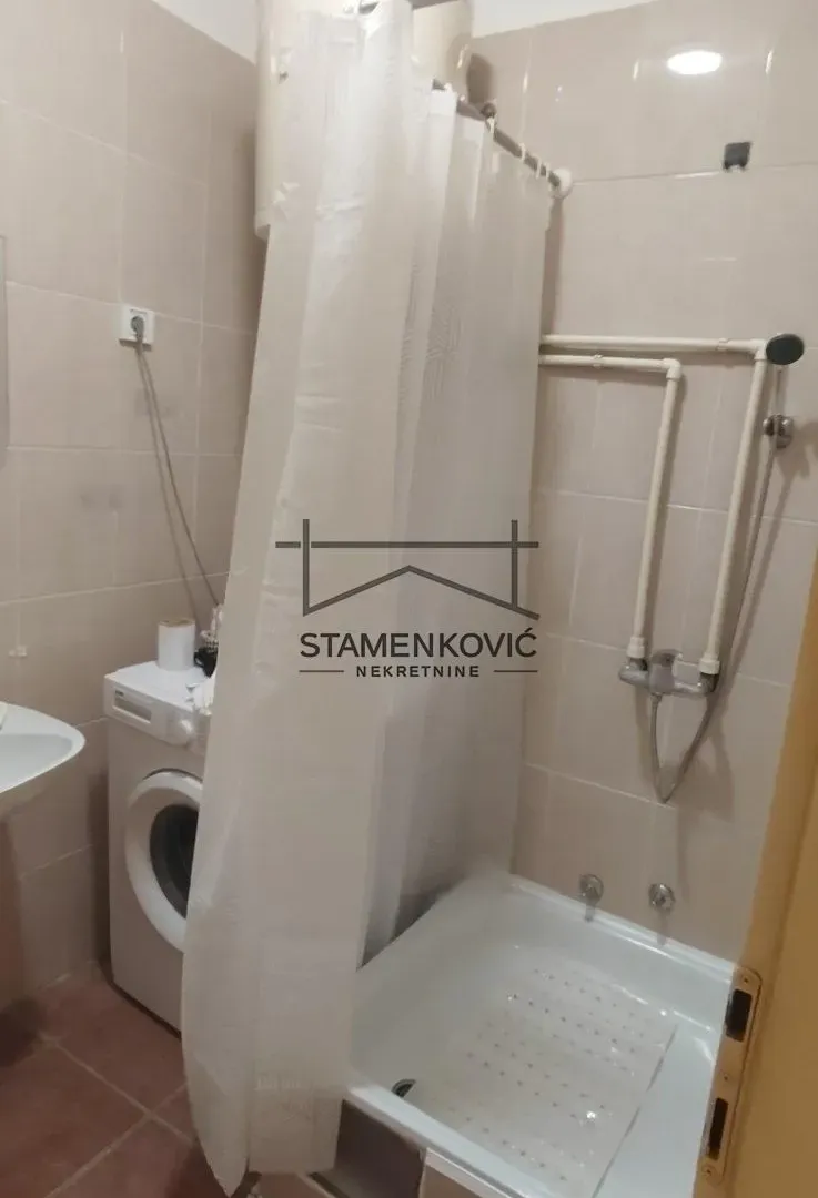 Prodaja, stan, 27m², Nova Detelinara, Novi Sad Sve Podlokacije
