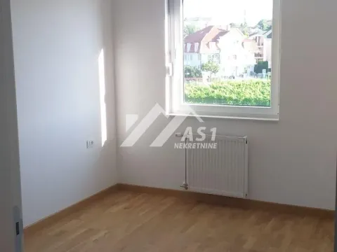 Izdavanje, trosoban stan, 59m², Mišeluk, Petrovaradin - image 7