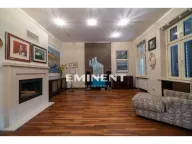 Prodaja, kuća, 304m², Zemun Centar, Zemun Sve Podlokacije - image 2