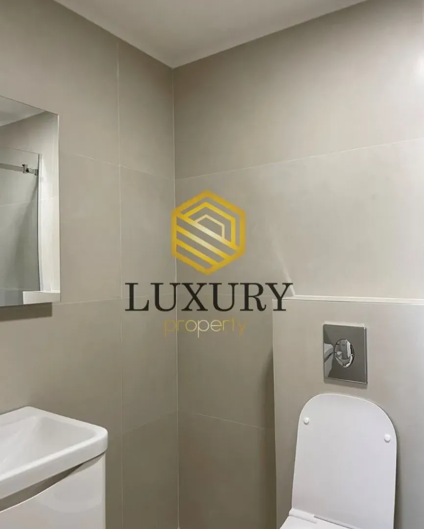 Rent, office space, 47m², City Kvart, Podgorica