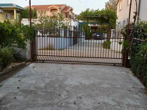 Rent, three bedroom apartment, 100m², Zabjelo, Podgorica - image 15