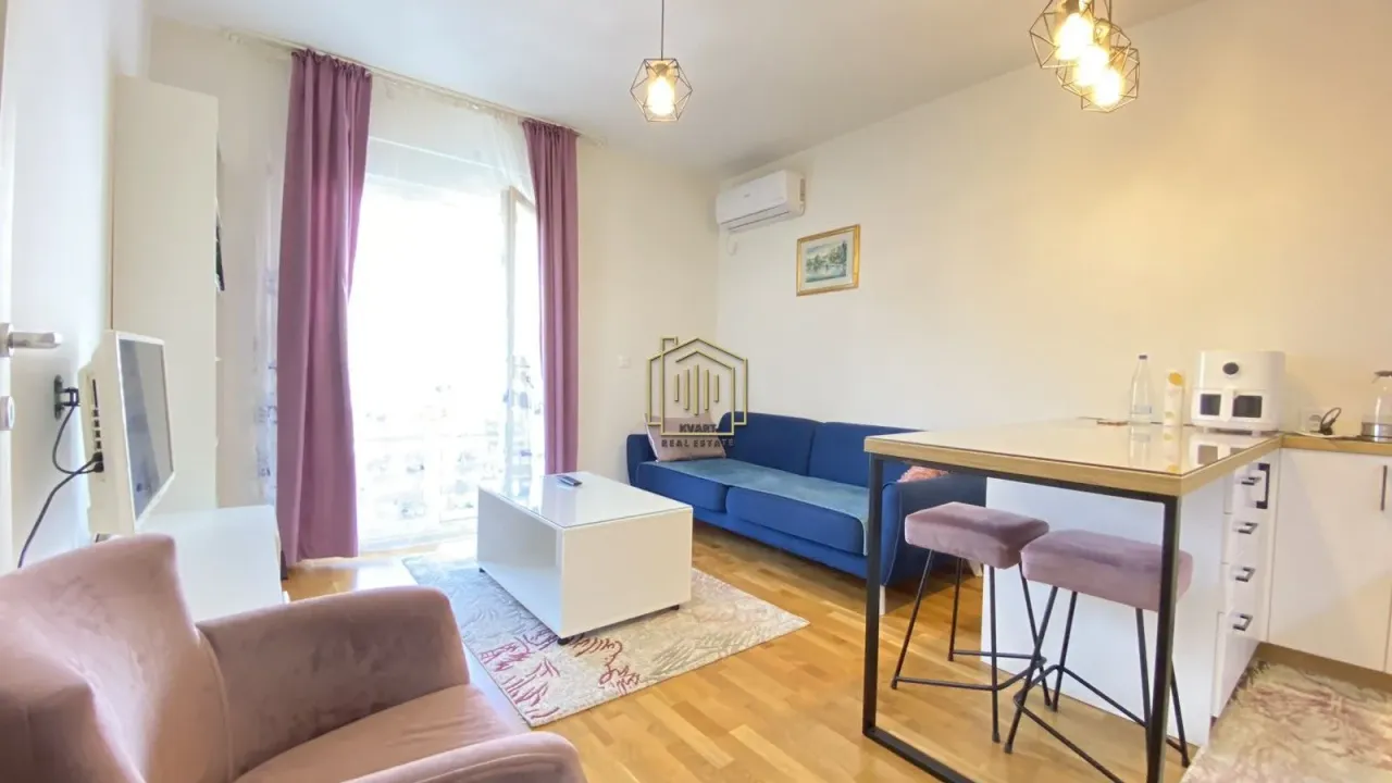 Izdavanje, jednosoban stan, 36m², Stari Aerodrom, Podgorica