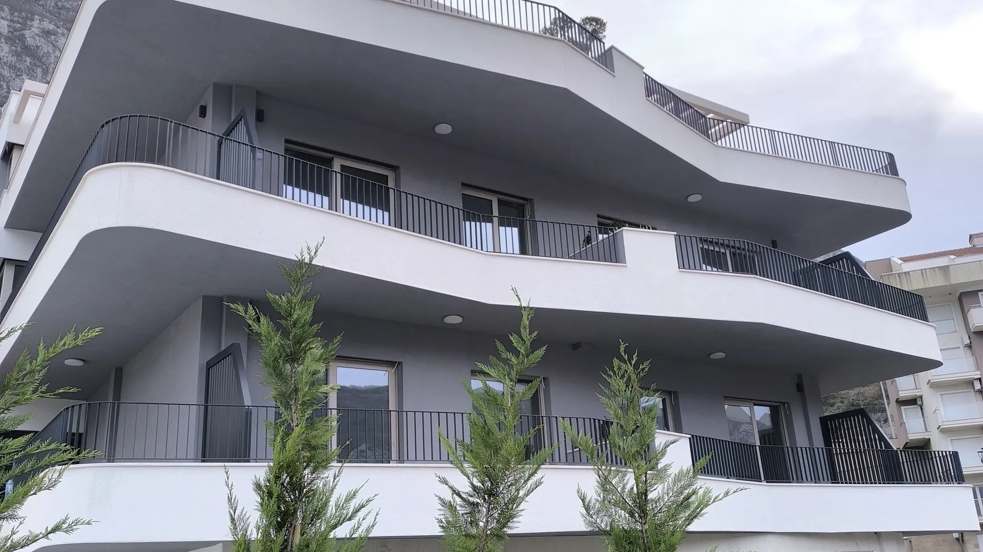 Sale, two bedroom apartment, 51m², Dobrota, Kotor