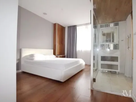 Izdavanje, dvosoban stan, 62m², Centar, Tivat - image 3