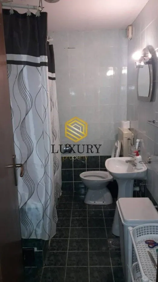 Rent, apartment, 69m², Stari Aerodrom, Podgorica
