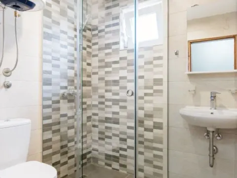 Sale, house, 190m², Pitomine, Žabljak - image 10