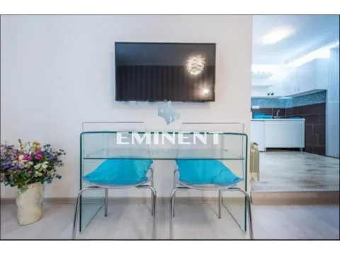 Izdavanje, jednosoban stan, 38m², Stari Grad, Beograd - image 4