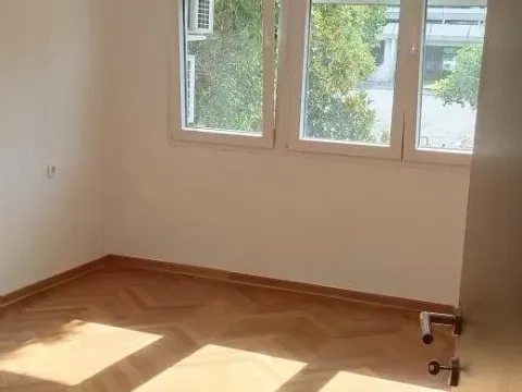 Rent, office space, 66m², Preko Morače, Podgorica - image 10