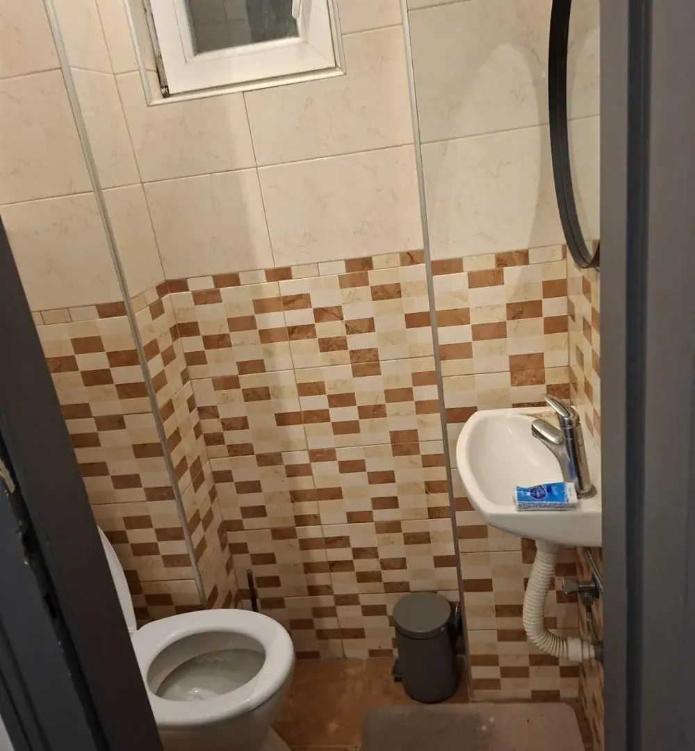 Izdavanje, trosoban stan, 72m², Slavija, Vračar Sve Podlokacije