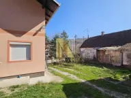 Sale, house, 200m², Beočin, Srbija - image 19
