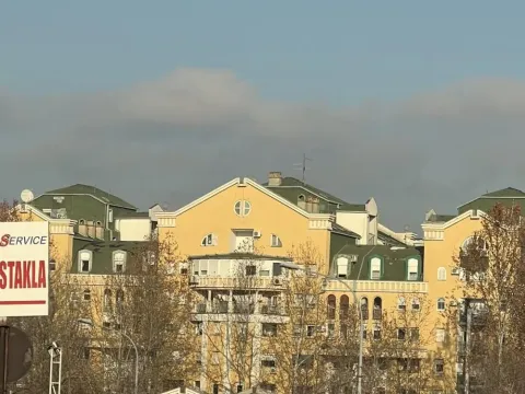 Sale, three bedroom apartment, 70m², Brace Jerković, Voždovac Sve Podlokacije - image 9