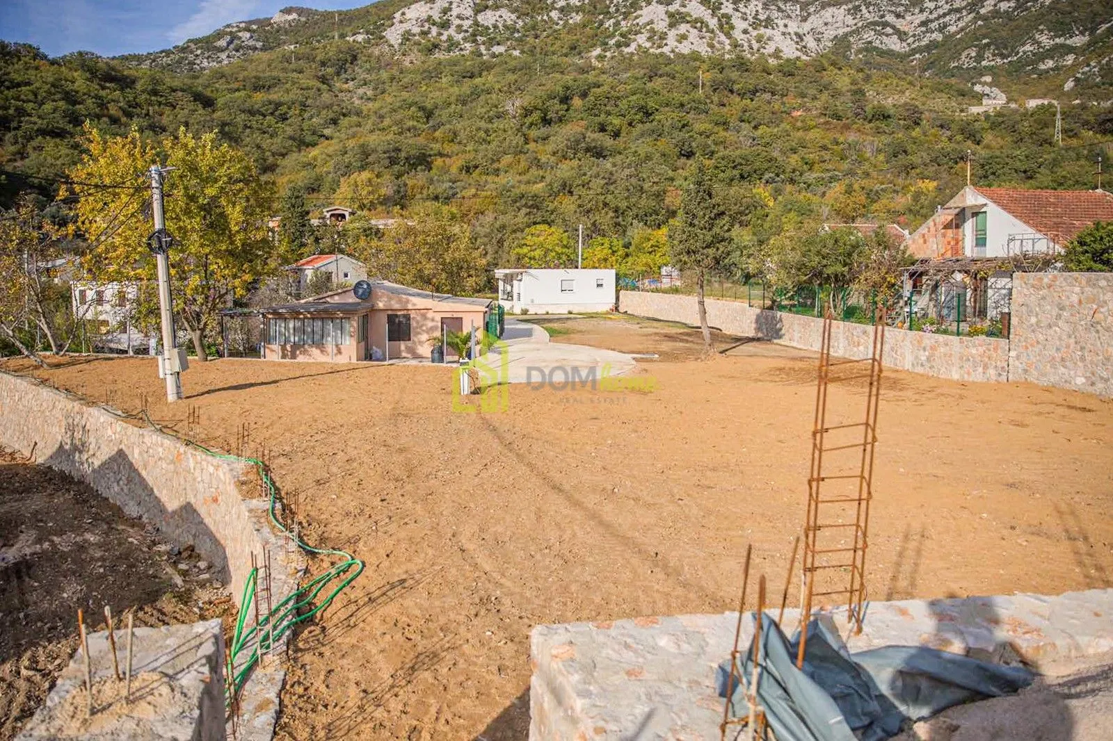 Sale, house, 93m², Bar, Crna Gora
