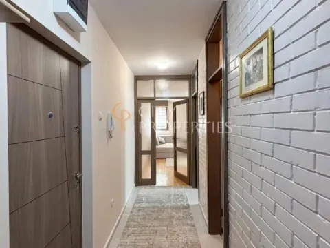 Izdavanje, stan, 80m², Blok 5, Podgorica - image 13