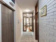 Izdavanje, stan, 80m², Blok 5, Podgorica - image 13