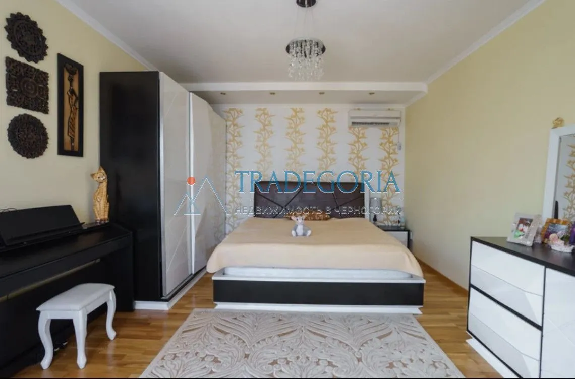 Prodaja, kuća, 198m², Bar, Crna Gora