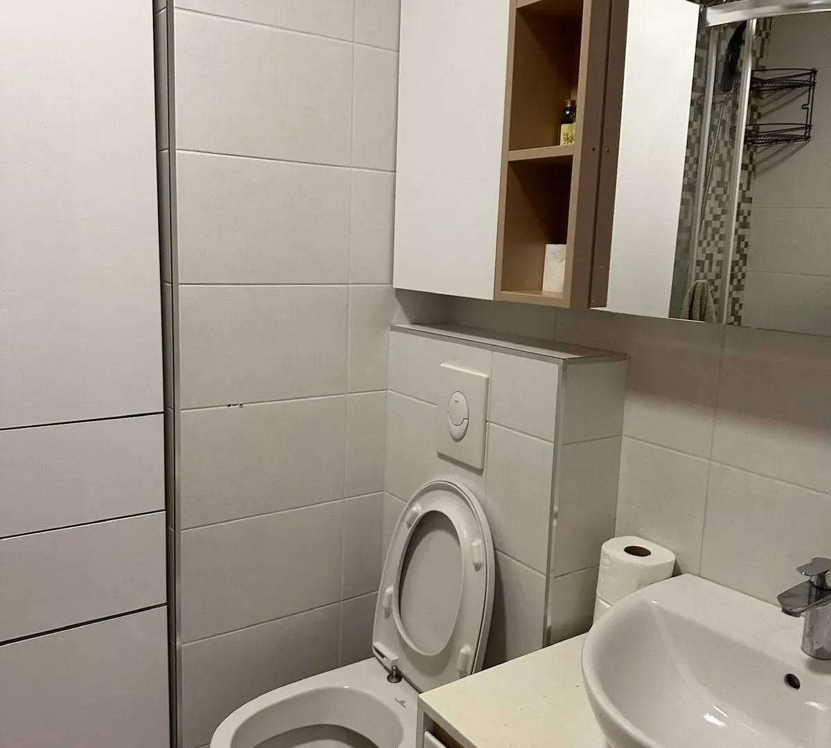 Izdavanje, jednosoban stan, 45m², City Kvart, Podgorica