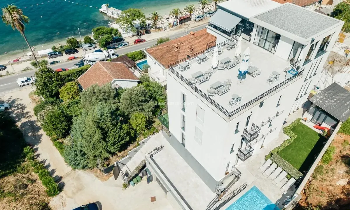 Sale, house, 859m², Herceg Novi, Crna Gora