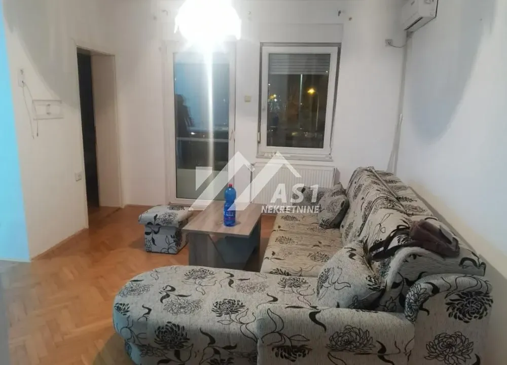 Izdavanje, jednosoban stan, 46m², Grbavica, Novi Sad Sve Podlokacije