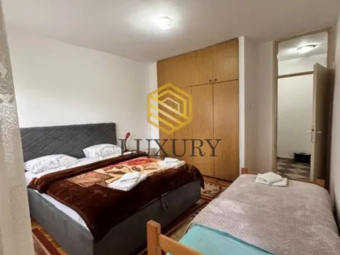 Izdavanje, dvosoban stan, 75m², Tuški Put, Podgorica - image 5