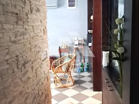 Izdavanje, poslovni prostor, 50m², Uciteljsko Naselje, Zvezdara Sve Podlokacije - image 7