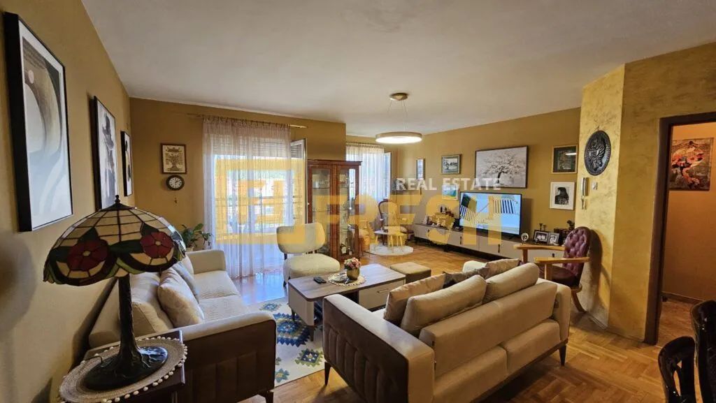 Prodaja, dvosoban stan, 107m², Zabjelo, Podgorica