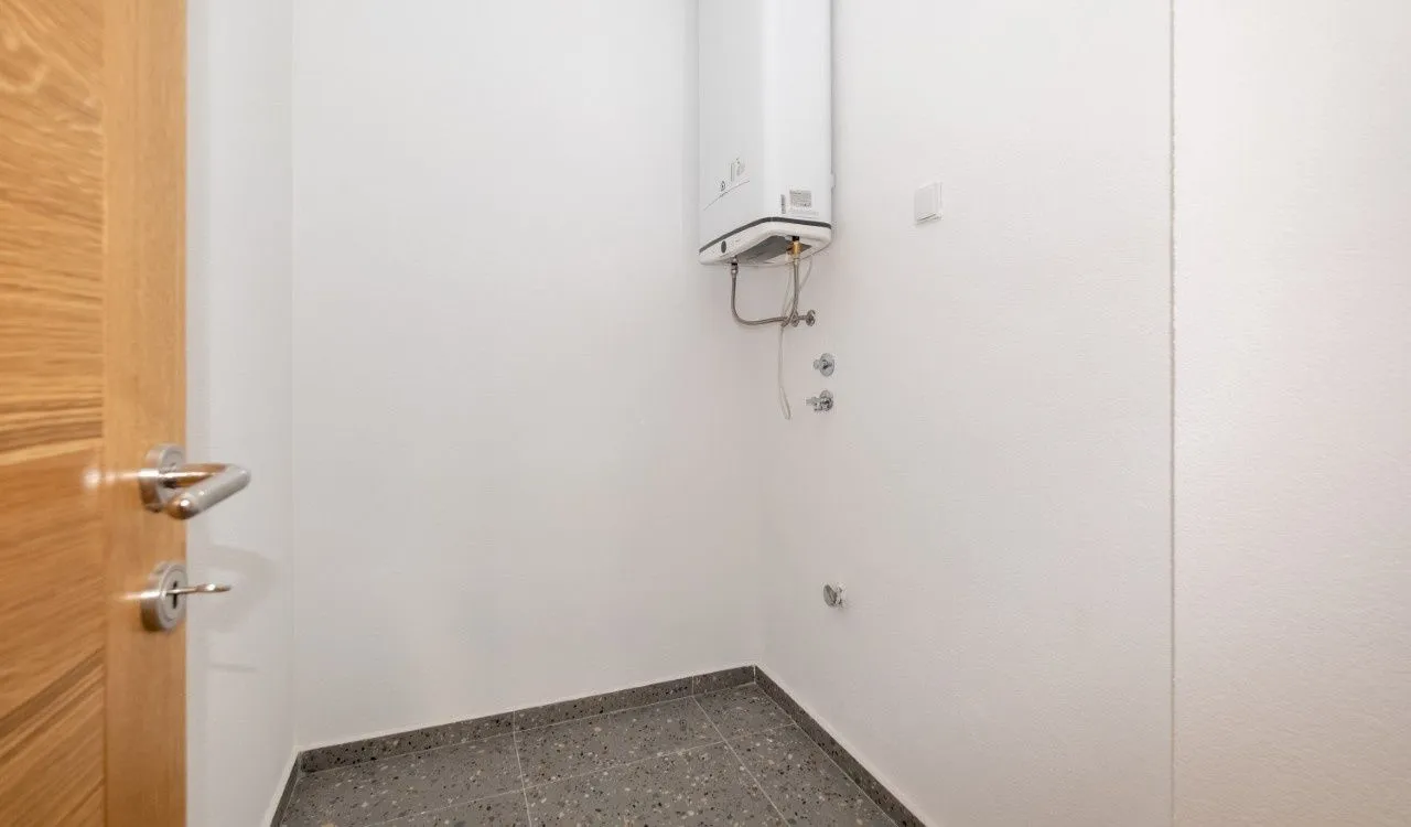 Rent, four bedroom apartment, 206m², Zabjelo, Podgorica