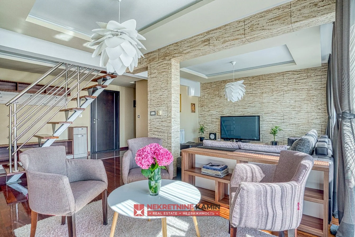 Sale, four bedroom apartment, 188m², Rozino, Budva