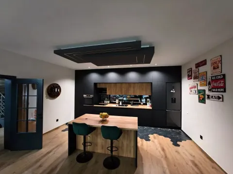 Prodaja, kuća, 525m², Centar, Leskovac - image 2