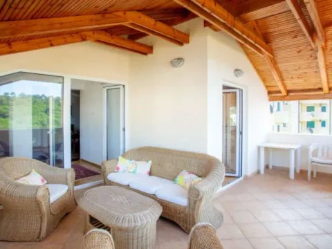 Sale, one bedroom apartment, 69m², Petrovac, Budva - image 4