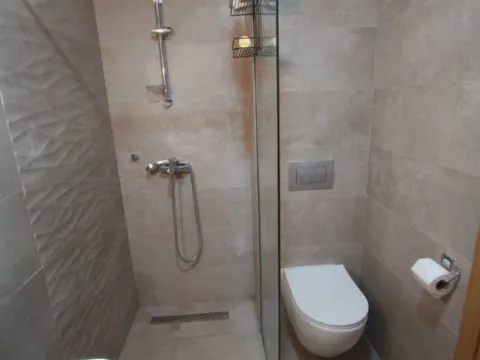 Prodaja, dvosoban stan, 44m², Bečići, Budva - image 9