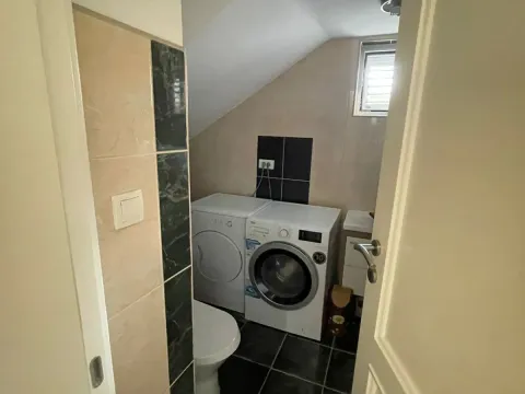 Rent, two bedroom apartment, 90m², Seljanovo, Tivat - image 10