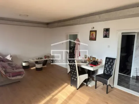 Prodaja, kuća, 205m², Draževac, Obrenovac - image 11