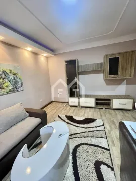 Rent, house, 80m², Zemun Gornji Grad, Zemun Sve Podlokacije - image 4