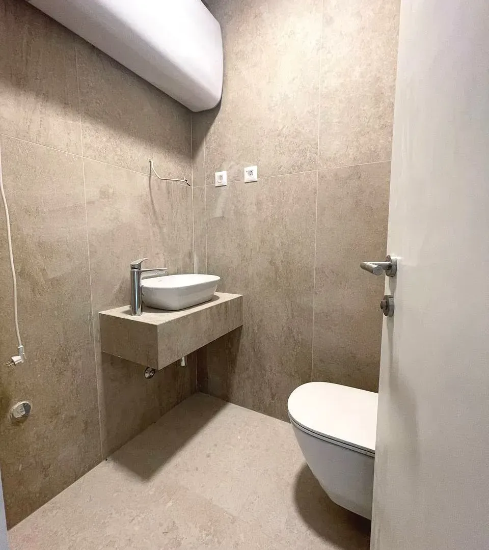 Sale, two bedroom apartment, 74m², Bečići, Budva