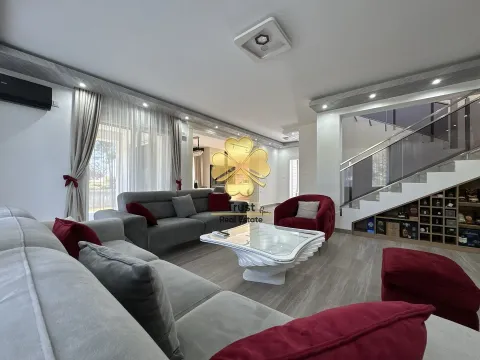 Izdavanje, kuća, 230m², Dajbabe, Podgorica - image 9