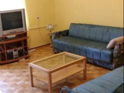 Izdavanje, dvosoban stan, 62m², Centar, Novi Sad - image 2