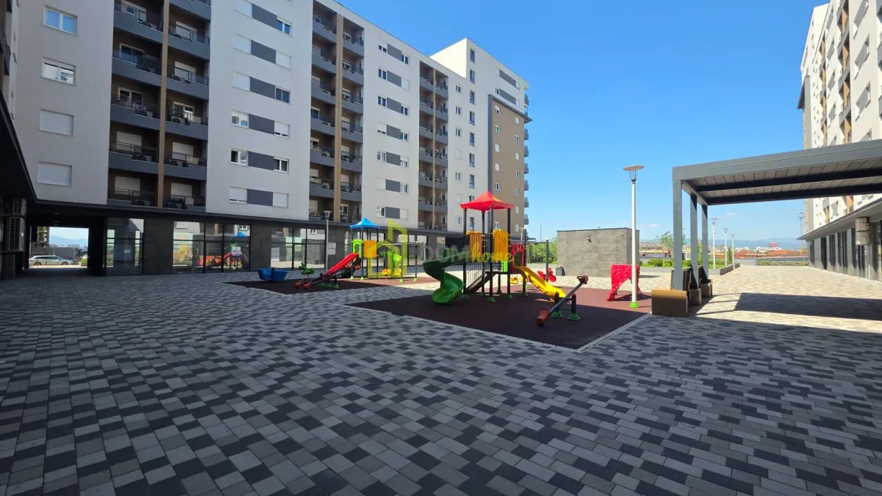 Rent, two bedroom apartment, 65m², Stari Aerodrom, Podgorica