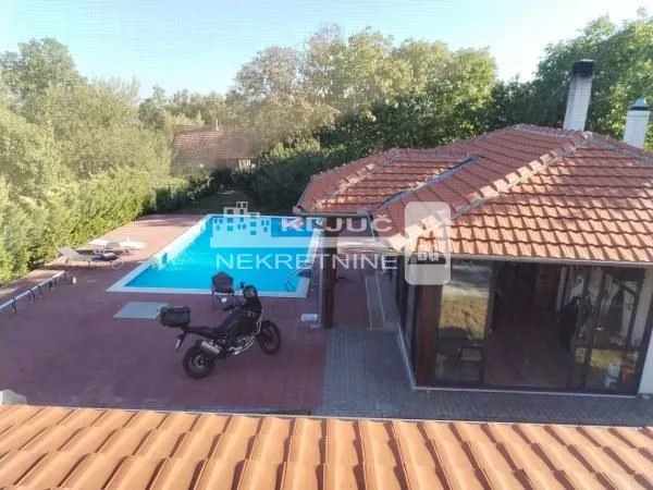 Sale, house, 170m², Trešnja-Koviona, Sopot