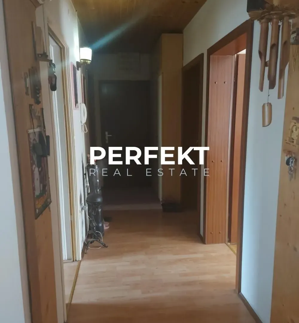 Prodaja, kuća, 404m², Strelište, Pančevo