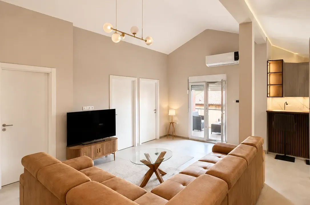 Rent, two bedroom apartment, 80m², Murtovina, Podgorica