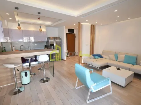 Izdavanje, jednosoban stan, 68m², City Kvart, Podgorica - image 2