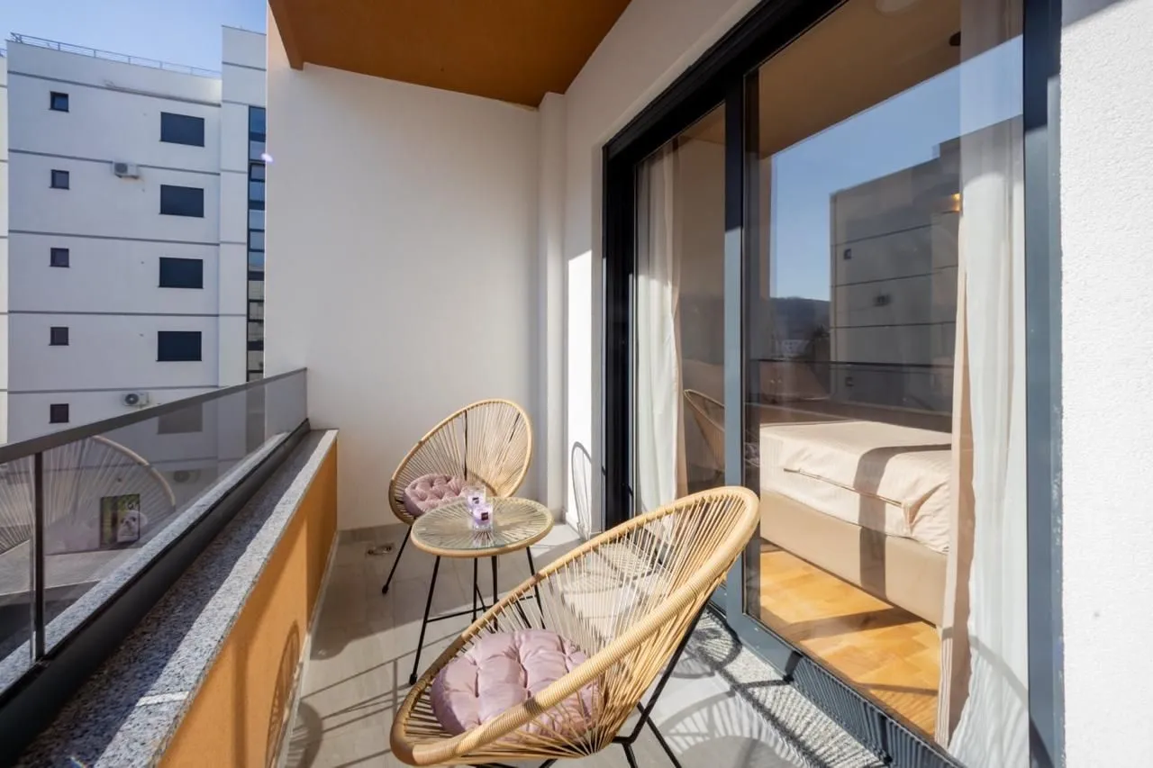 Sale, one bedroom apartment, 53m², Velika Plaža, Ulcinj