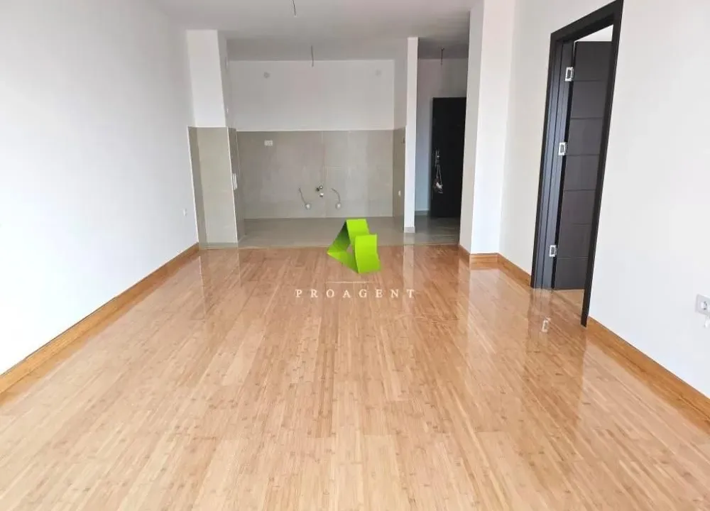 Sale, three bedroom apartment, 91m², Pantelej, Niš