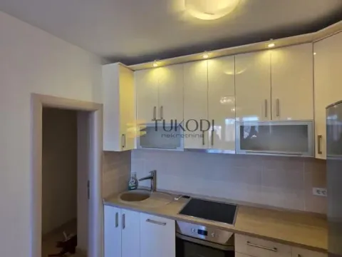 Prodaja, četvorosoban stan, 90m², Adamovićevo Naselje, Novi Sad Sve Podlokacije - image 4