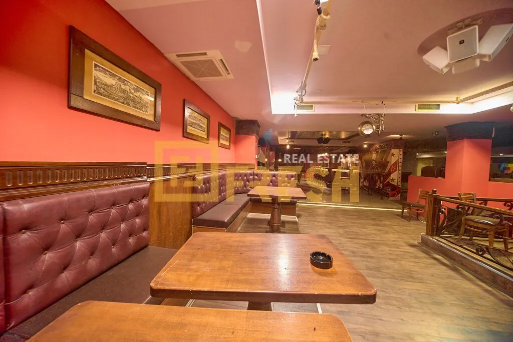 Sale, office space, 1343m², Centar, Podgorica