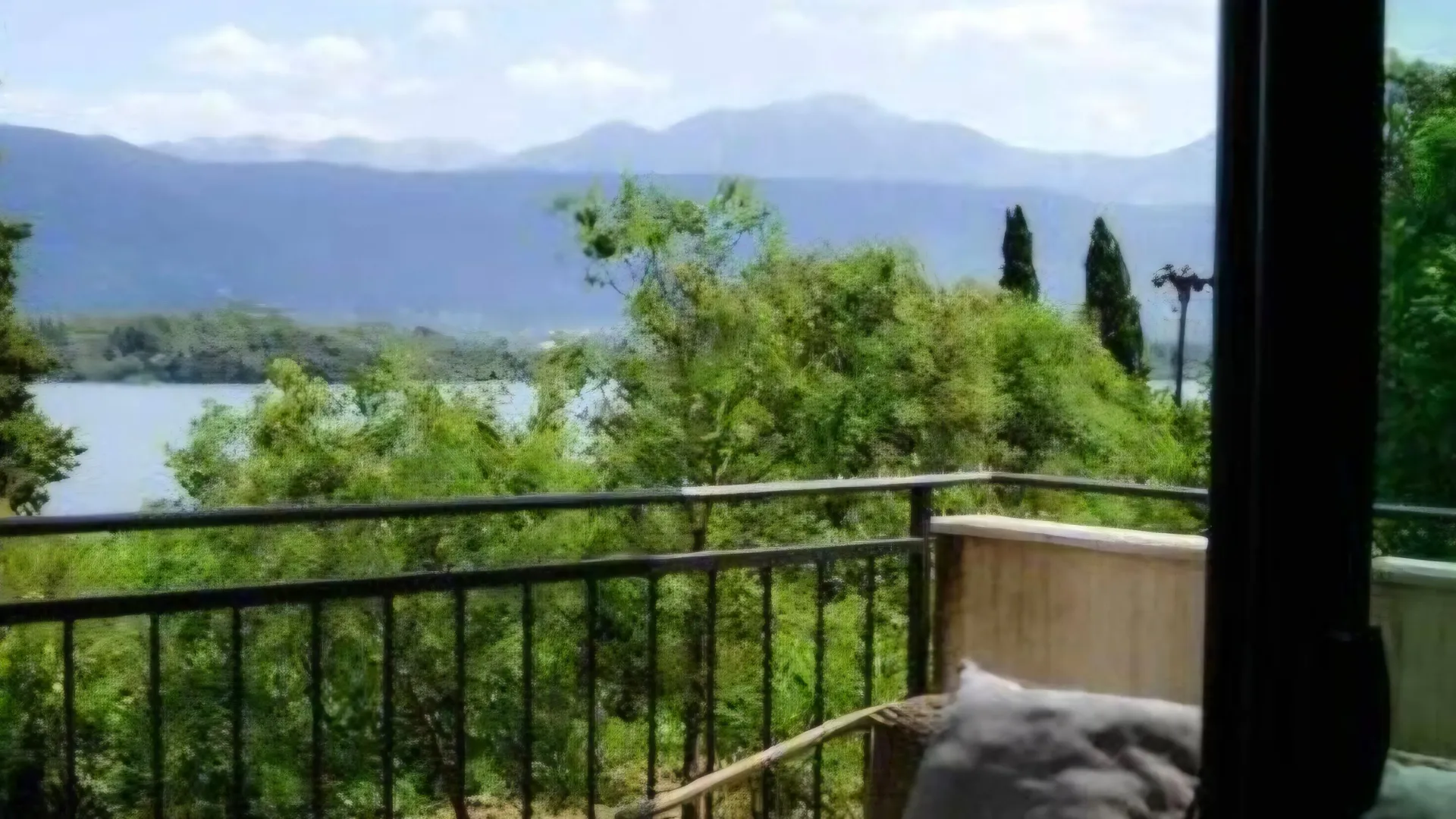 Prodaja, dvosoban stan, 74m², Đuraševići, Tivat