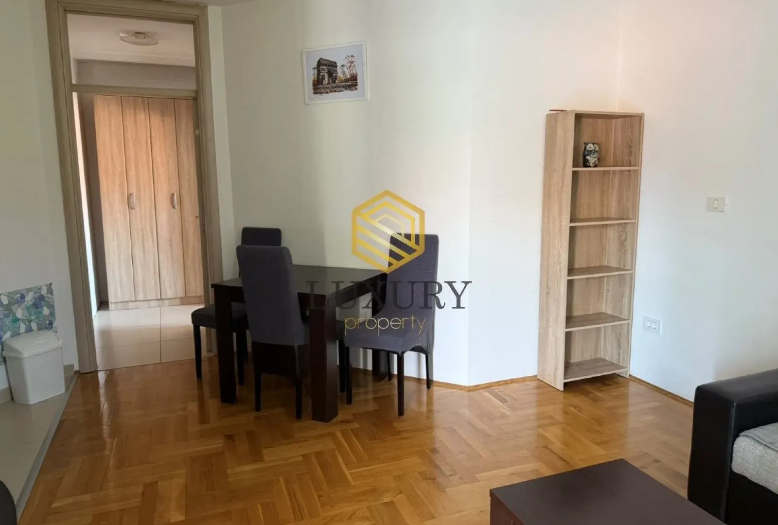 Izdavanje, jednosoban stan, 42m², Momišići, Podgorica