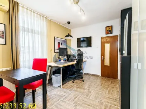 Prodaja, garsonjera, 24m², Stari Grad, Beograd - image 2