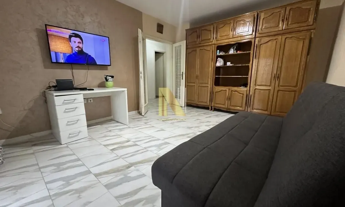 Izdavanje, dvosoban stan, 44m², Podbara, Novi Sad Sve Podlokacije